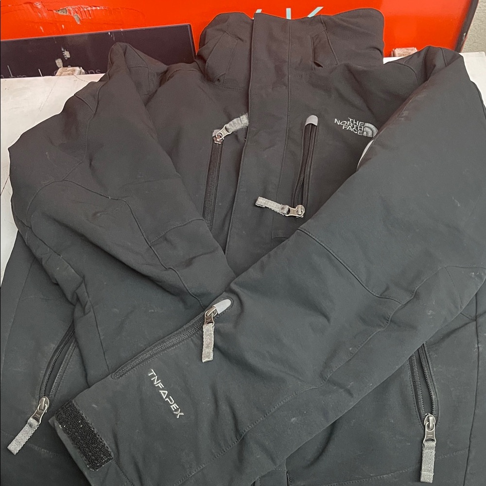 The North Face Men's or women’s Apex Black Performance Jacket